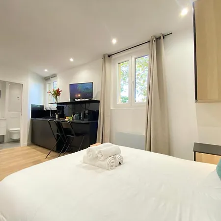Guestready - Sleek Emerald Escape In The 13th Arr. Appartamento
